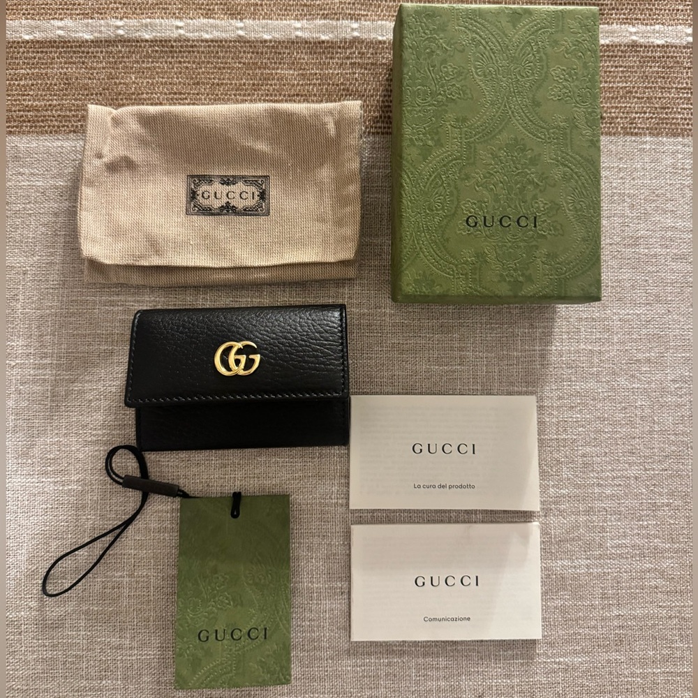 Gucci GG Marmont Leather Black Key Case